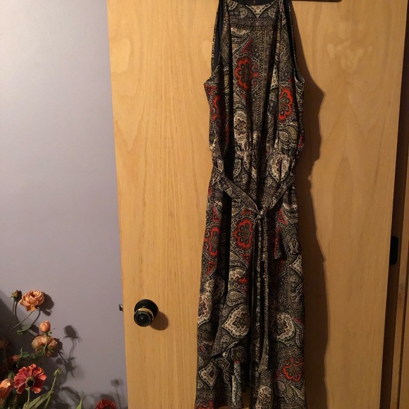 Express halter midi dress. Fits like a medium. - Picture 1 of 6